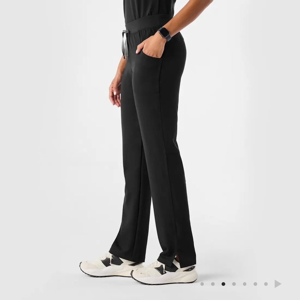 Kade Cargo Scrub Pants